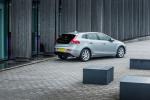 Volvo V40 D4 Inscription 2016 года (UK)